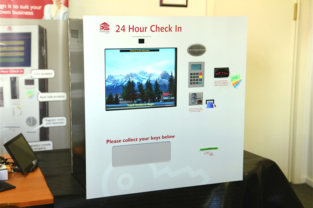 Touch Screen Kiosk with Cash Acceptor & credit card eftpos